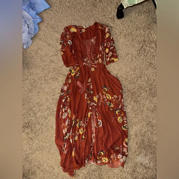 Flower Dress - Picture 1 of 9